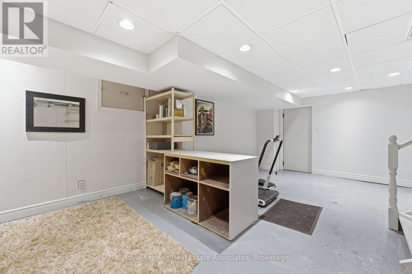 12 WENONAH DRIVE - Image 47
