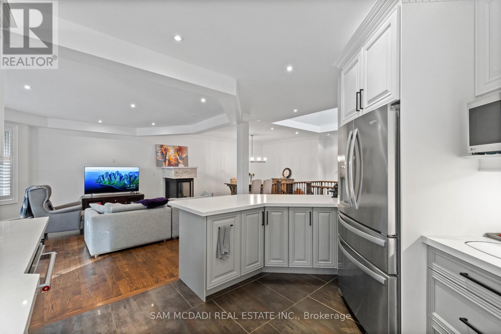 1195 CRESTDALE ROAD - 20