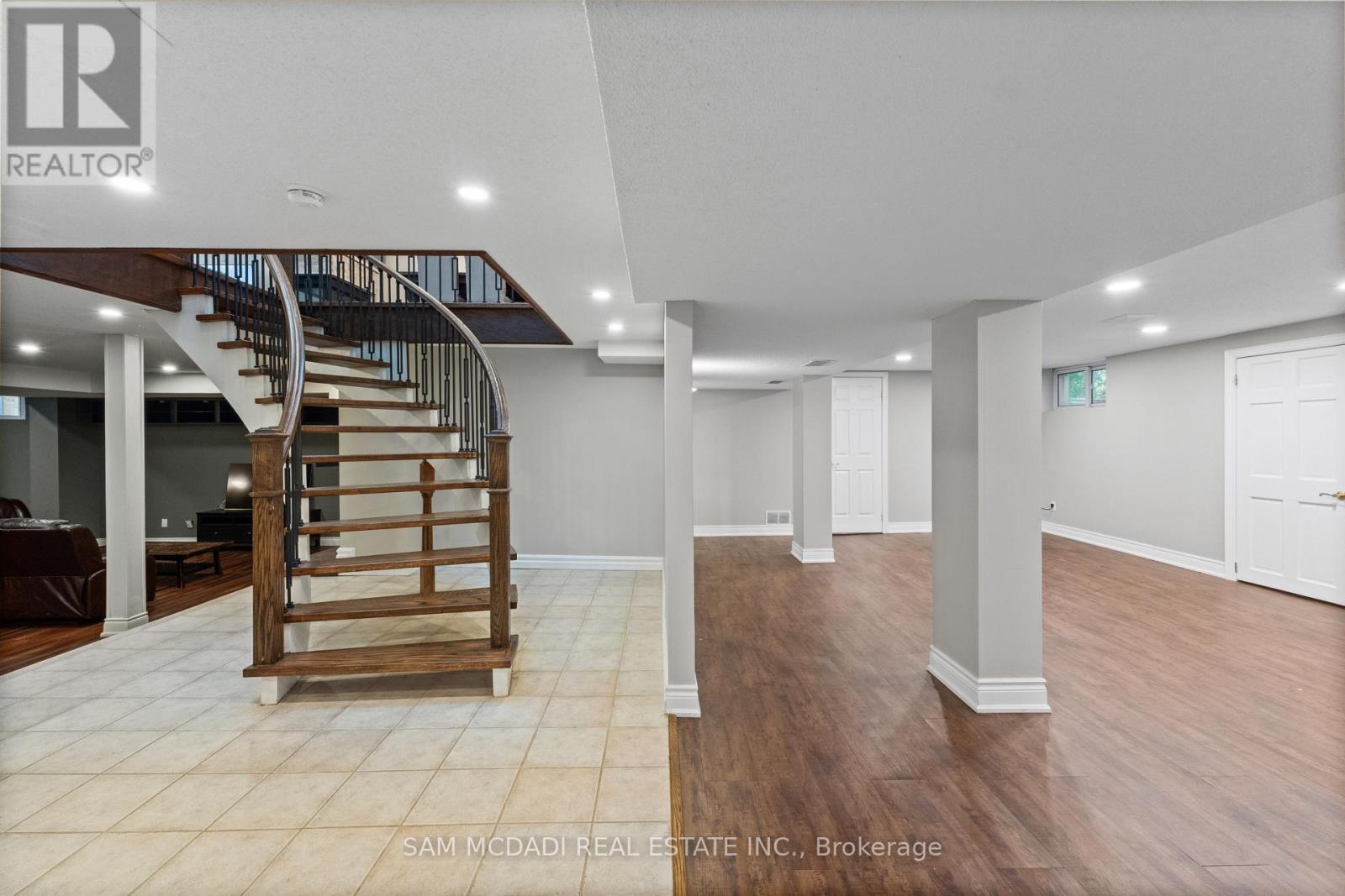 1195 CRESTDALE ROAD - 31