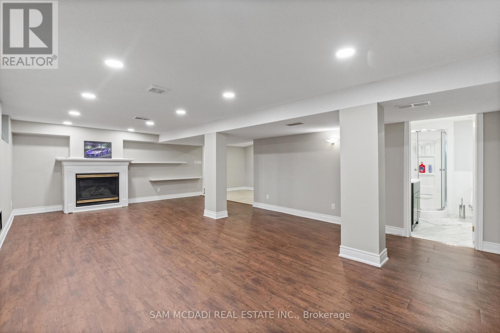 1195 CRESTDALE ROAD - 36