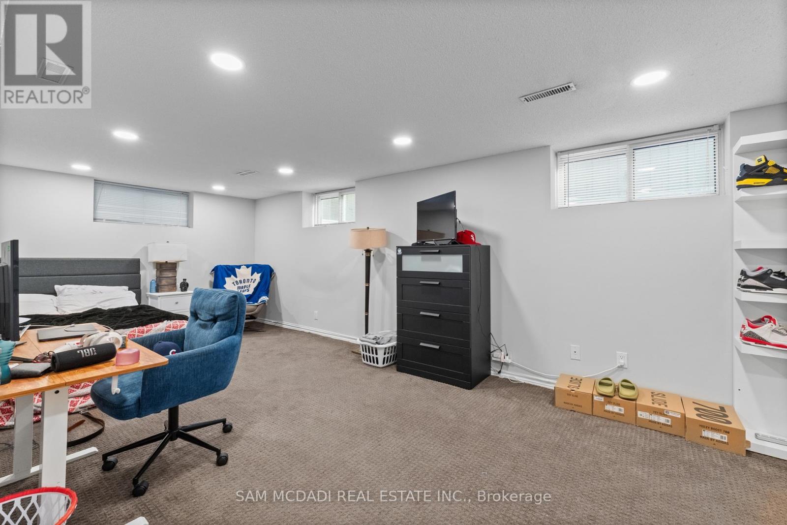 1195 CRESTDALE ROAD - 39