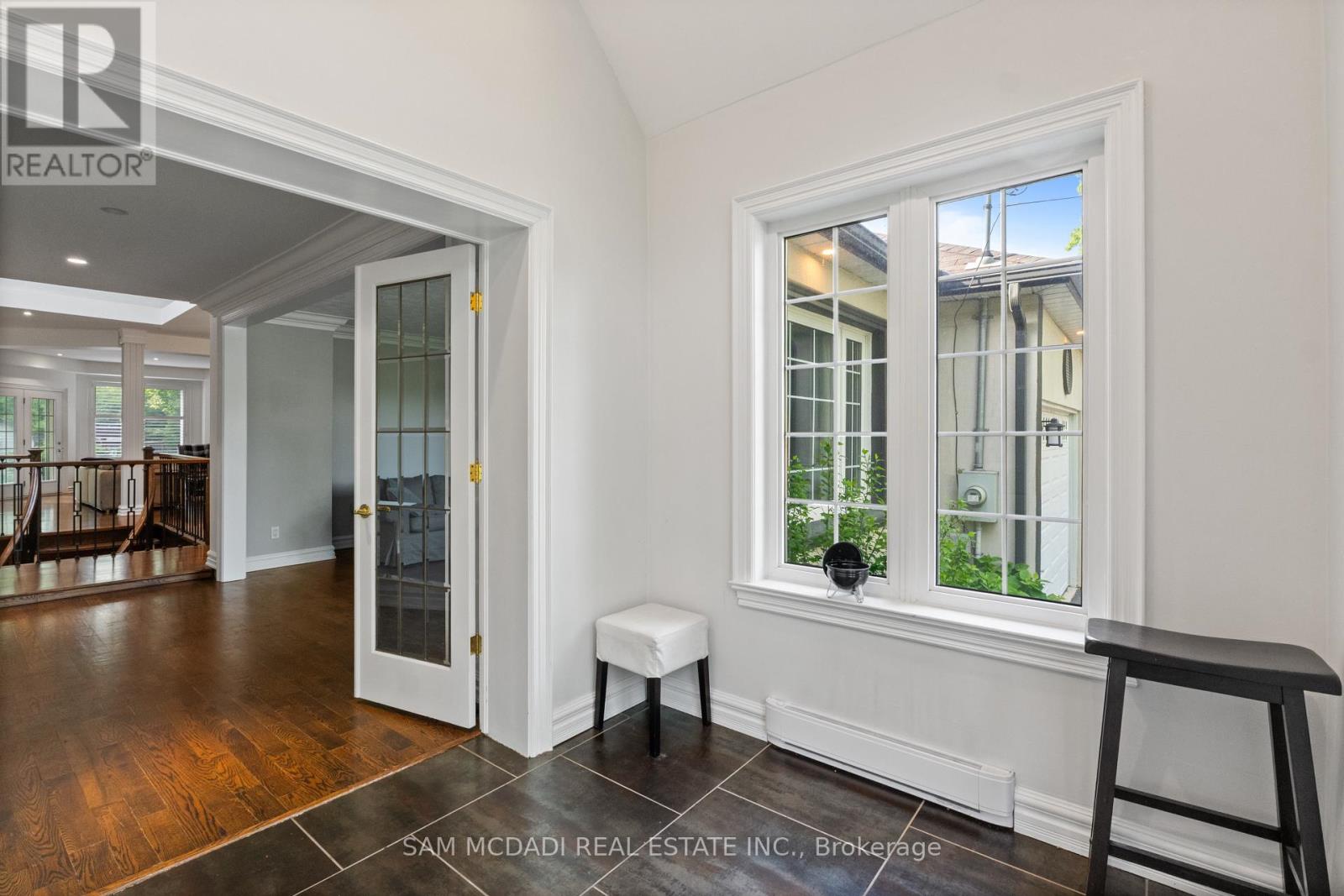 1195 CRESTDALE ROAD - 7