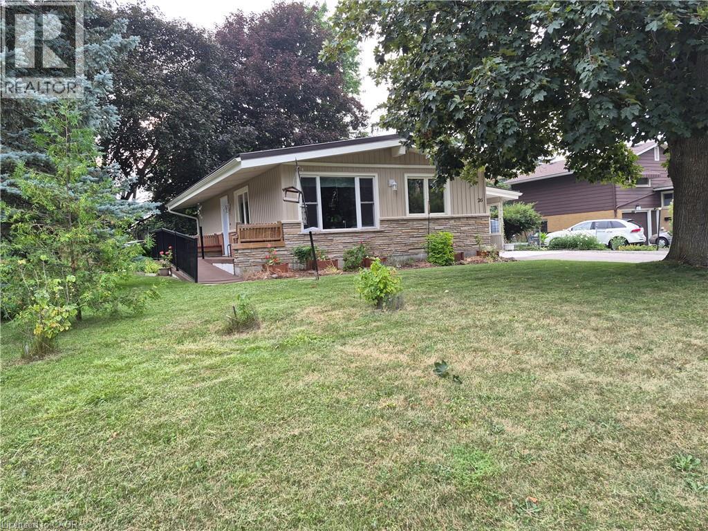 26 MEADOWLARK Road - 13