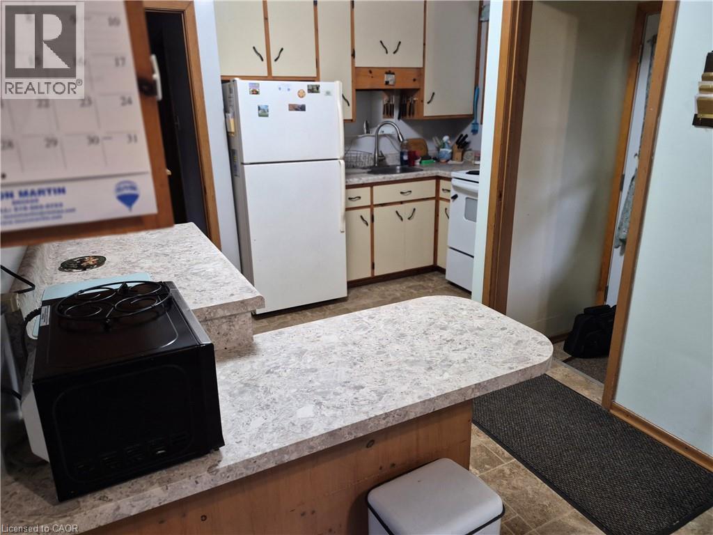 26 MEADOWLARK Road — photo 2