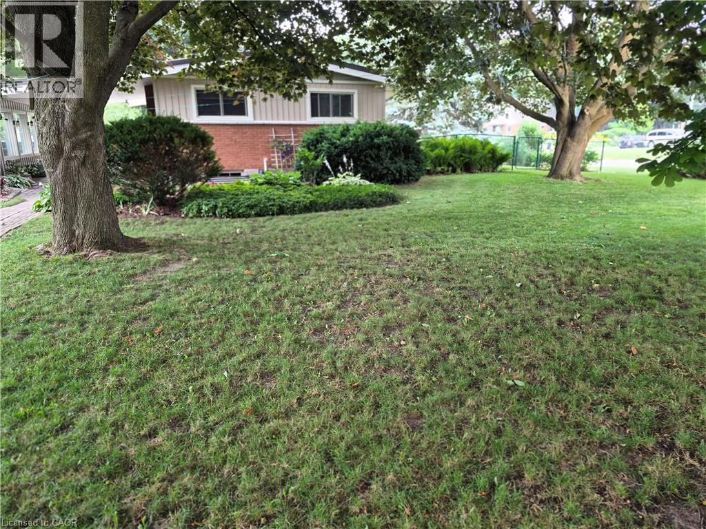 26 MEADOWLARK Road - 29