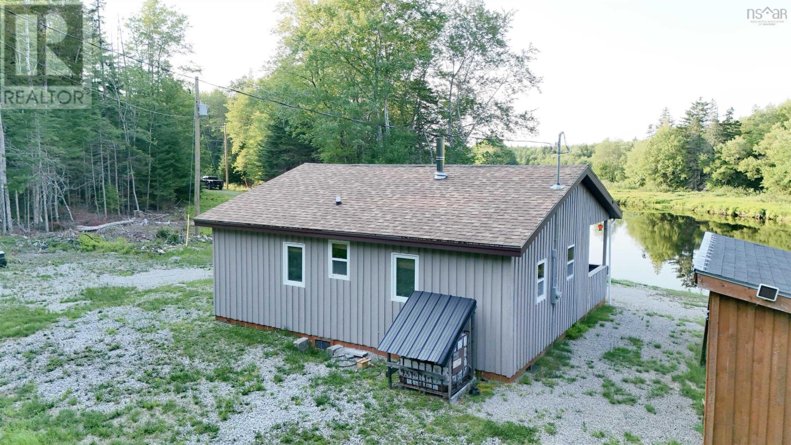 1060 North Kemptville Road - 7