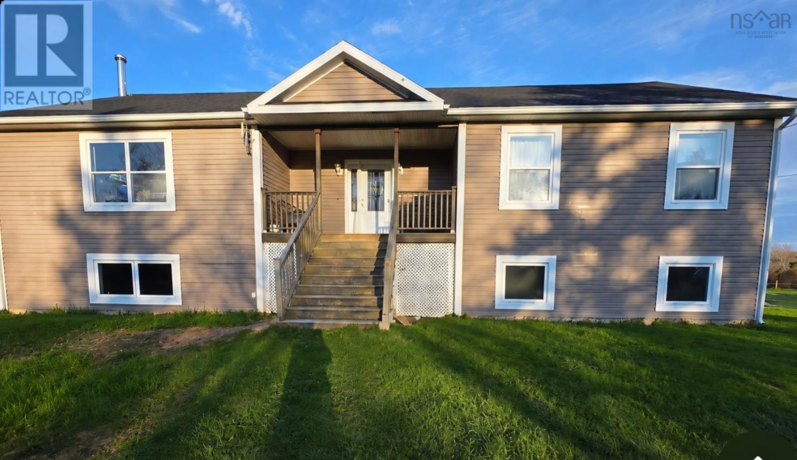1069 Ohio East Road - 1