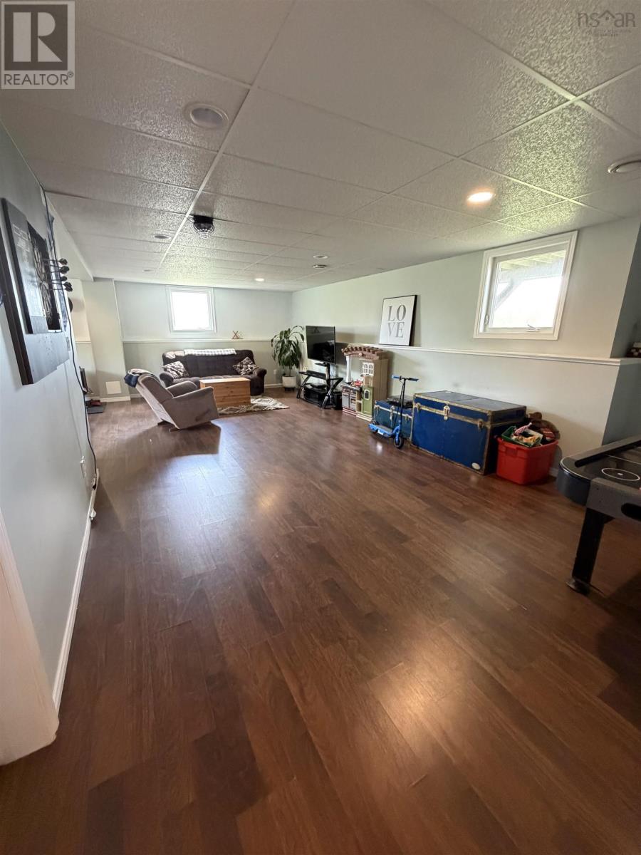 1069 Ohio East Road - 31
