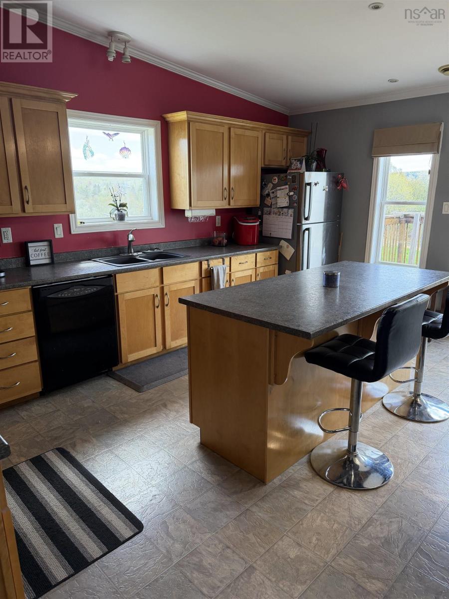 1069 Ohio East Road - 10