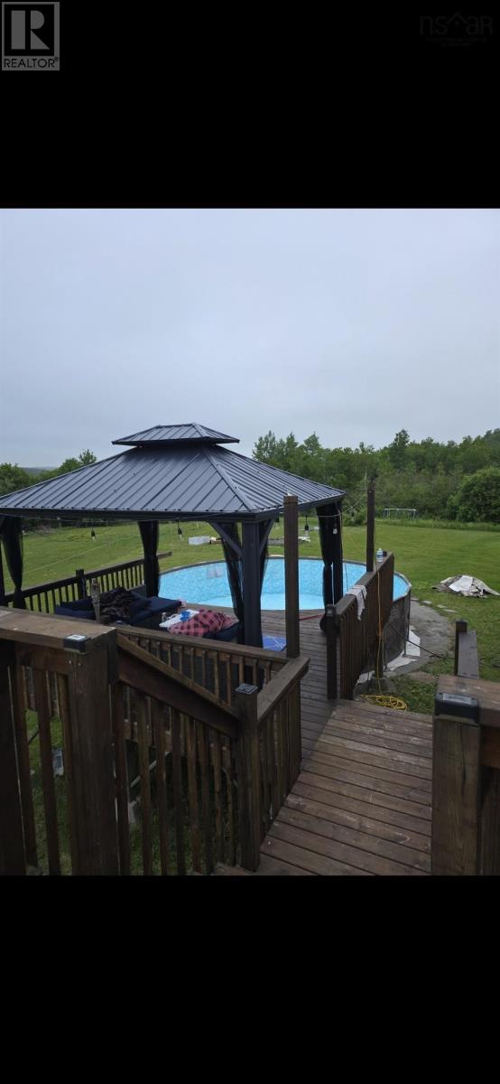 1069 Ohio East Road - 40