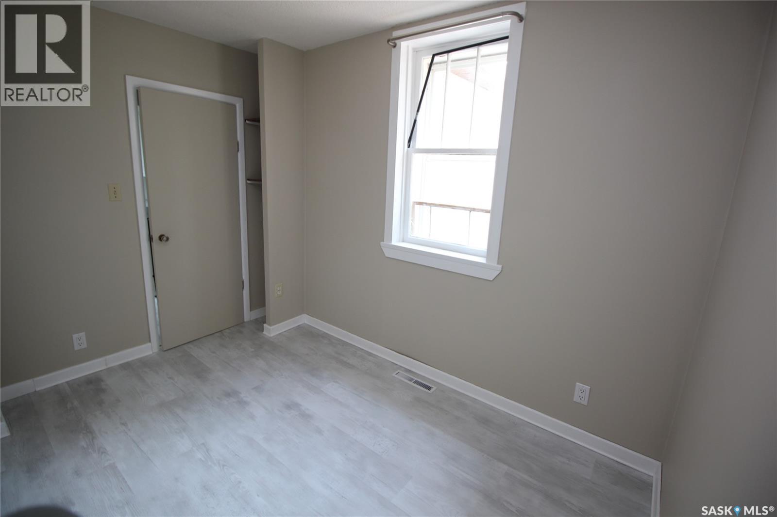 700 YORK STREET - 21