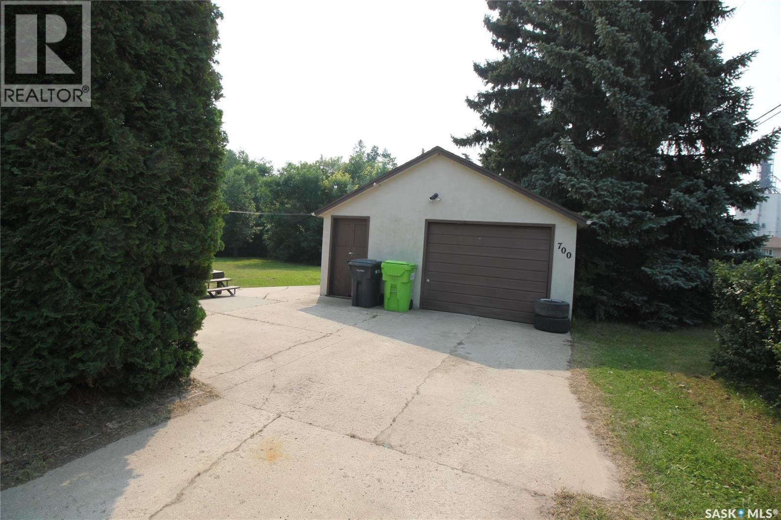 700 YORK STREET - 34