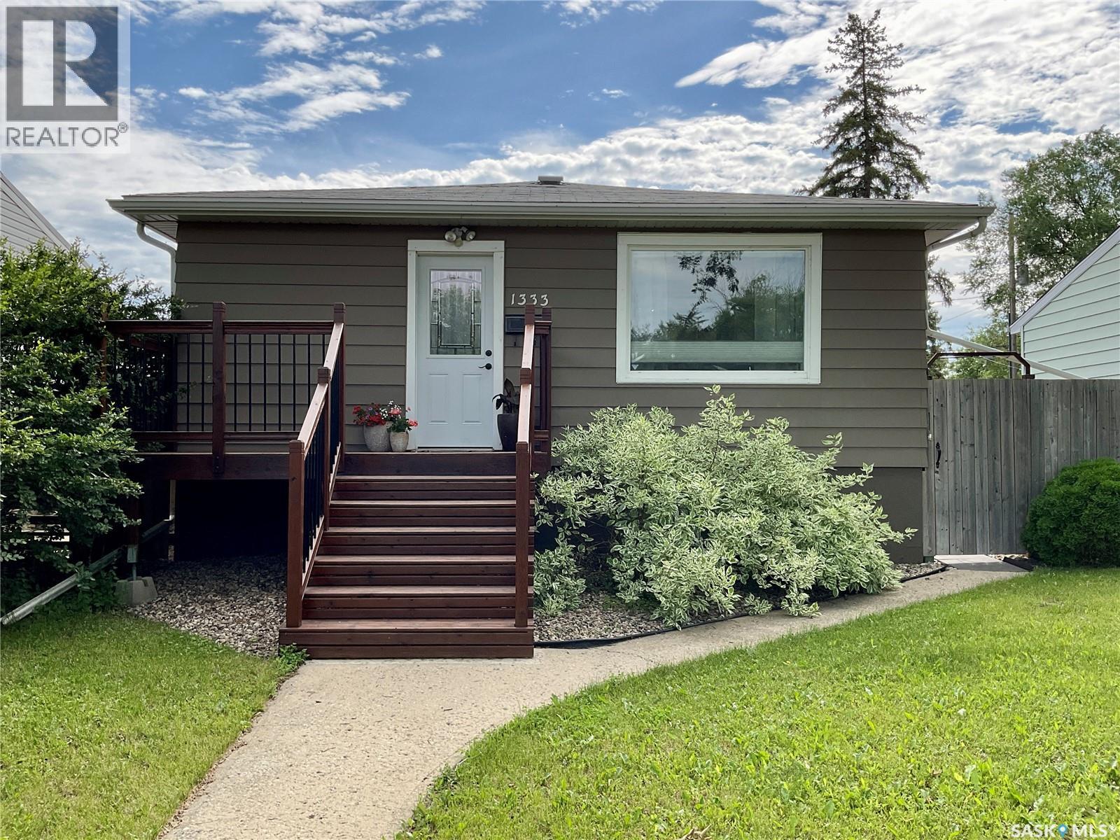 1333 Empress STREET - 1