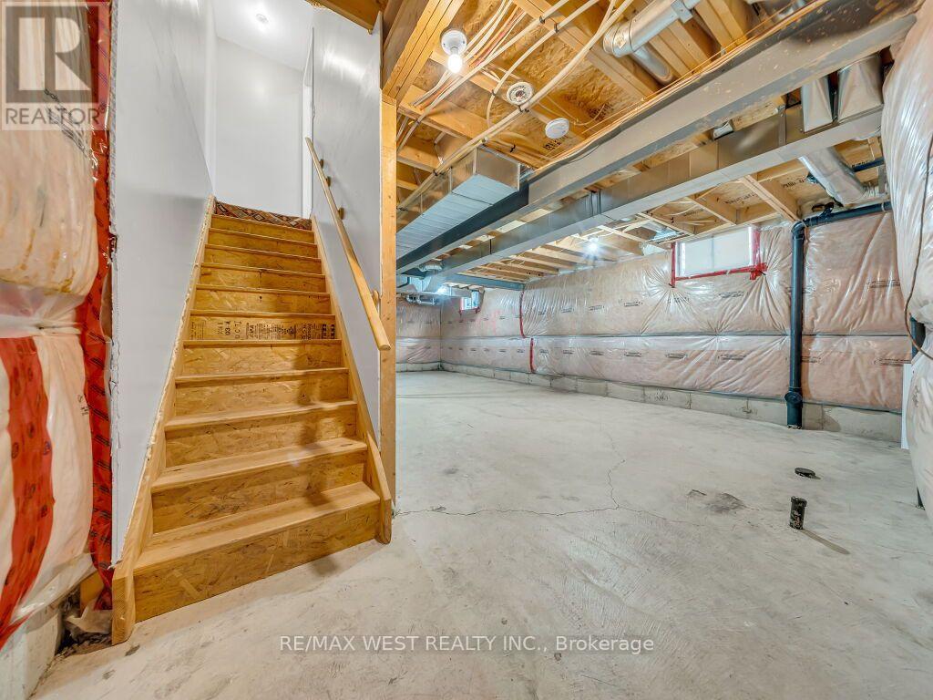 1369 OLD ZELLER DRIVE - 29