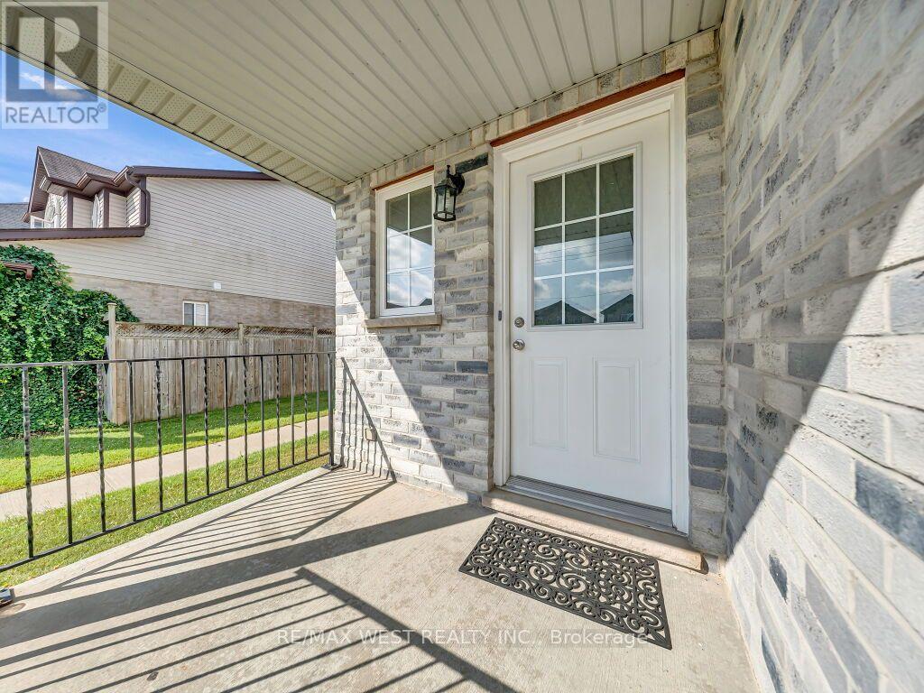 1369 OLD ZELLER DRIVE - 4