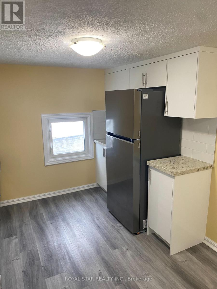 582 GARAFRAXA STREET S - 13