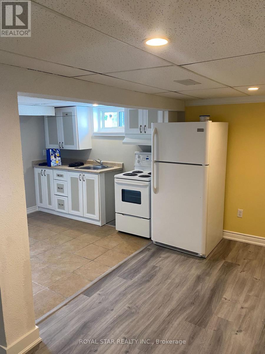 582 GARAFRAXA STREET S - 23