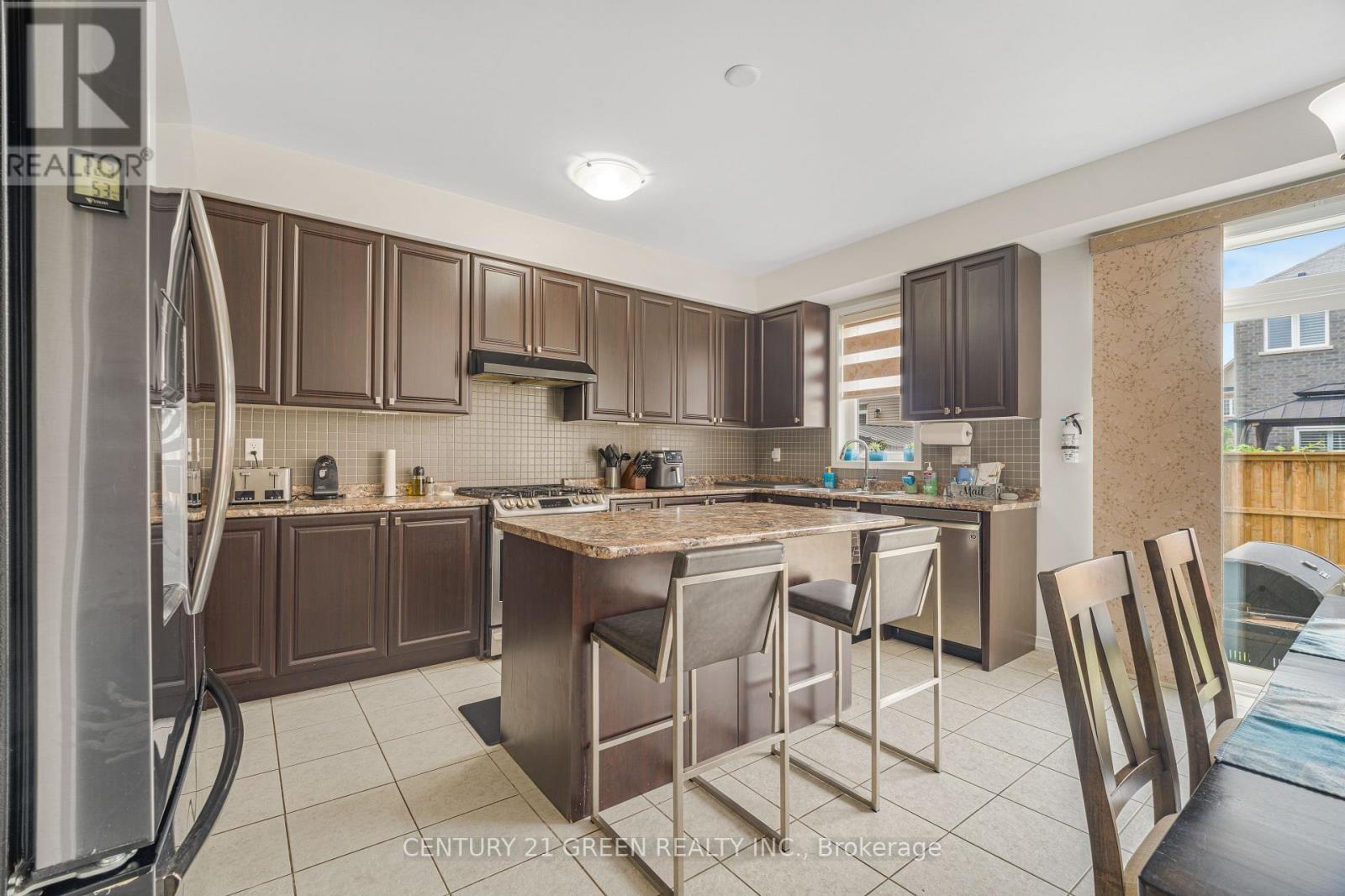 15 SEANESY DRIVE - 11