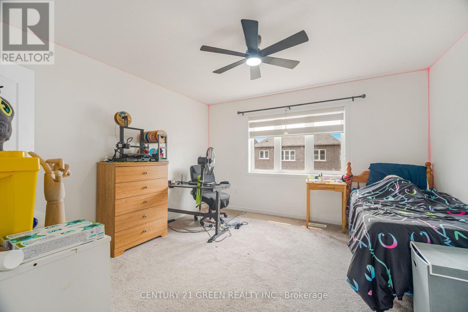 15 SEANESY DRIVE - 36