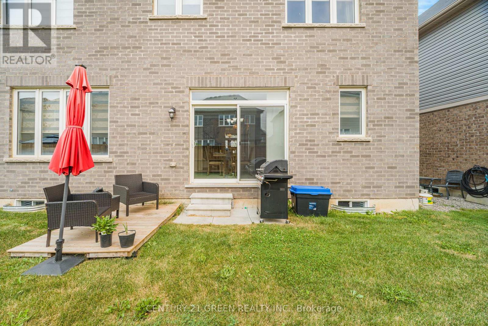 15 SEANESY DRIVE - 42
