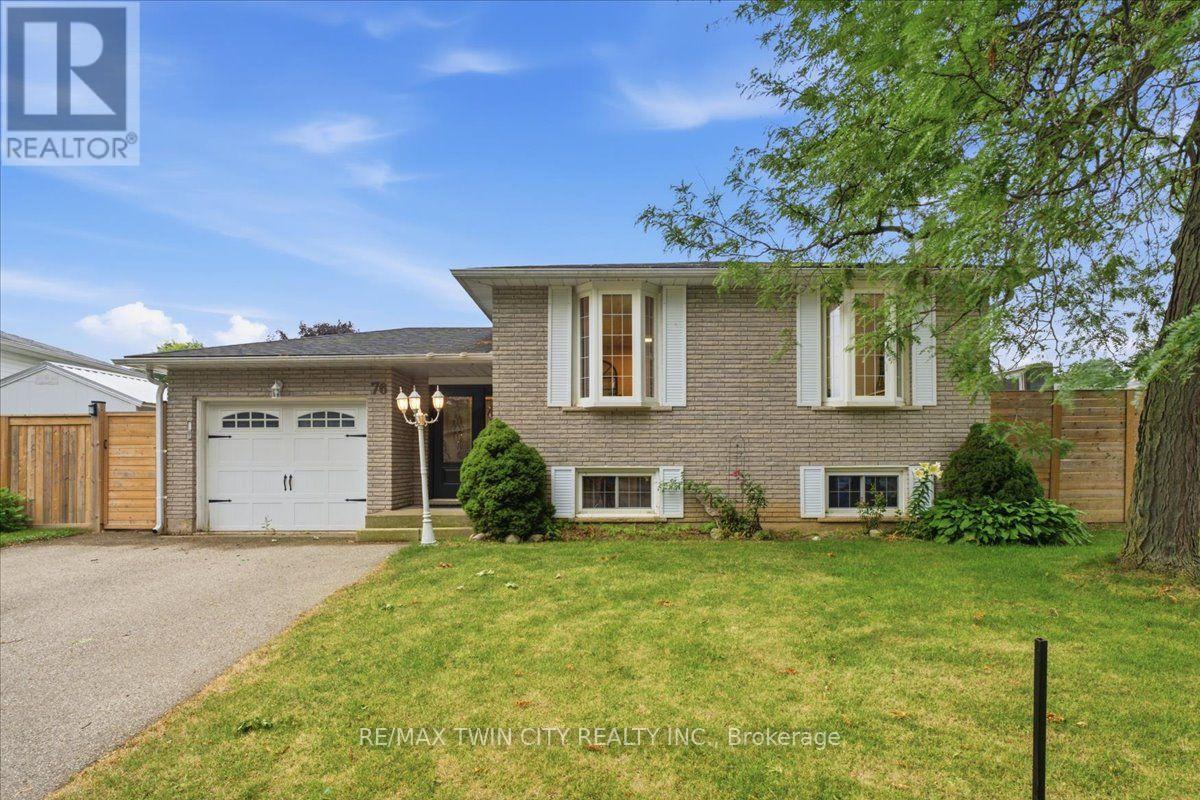 76 ENFIELD CRESCENT - 1