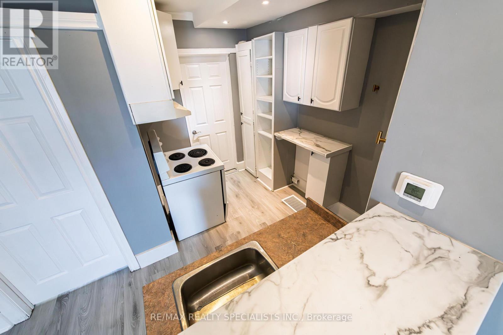 332 ELM AVENUE - 22