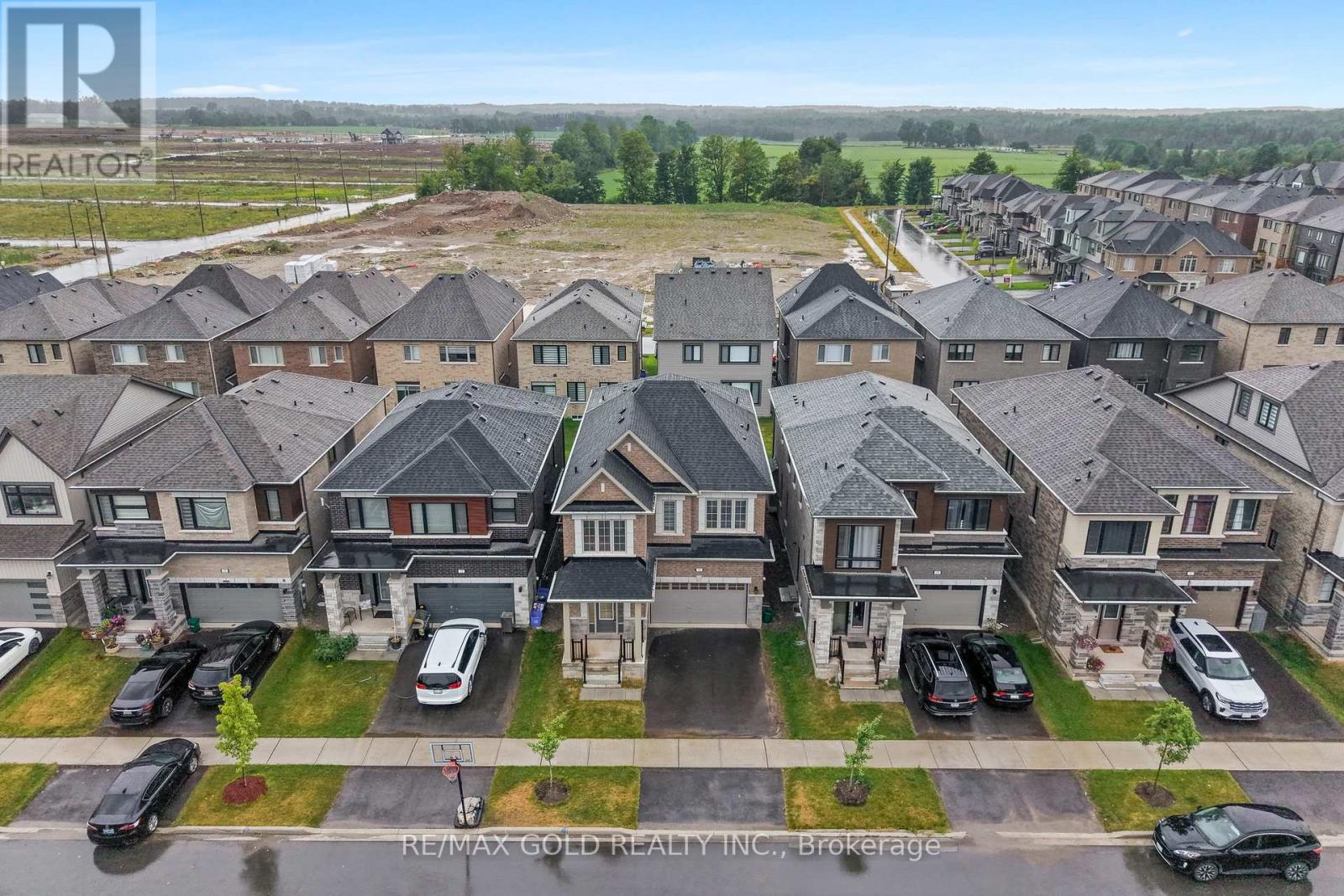 27 SPIERS ROAD - 3