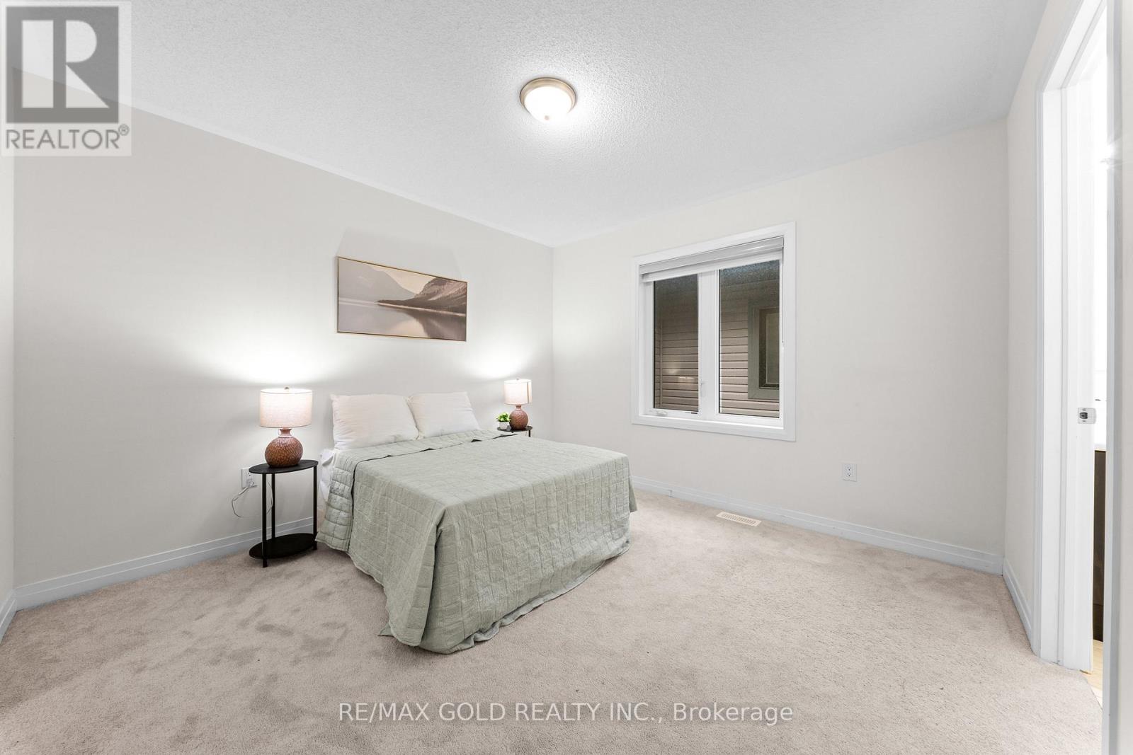 27 SPIERS ROAD - 43