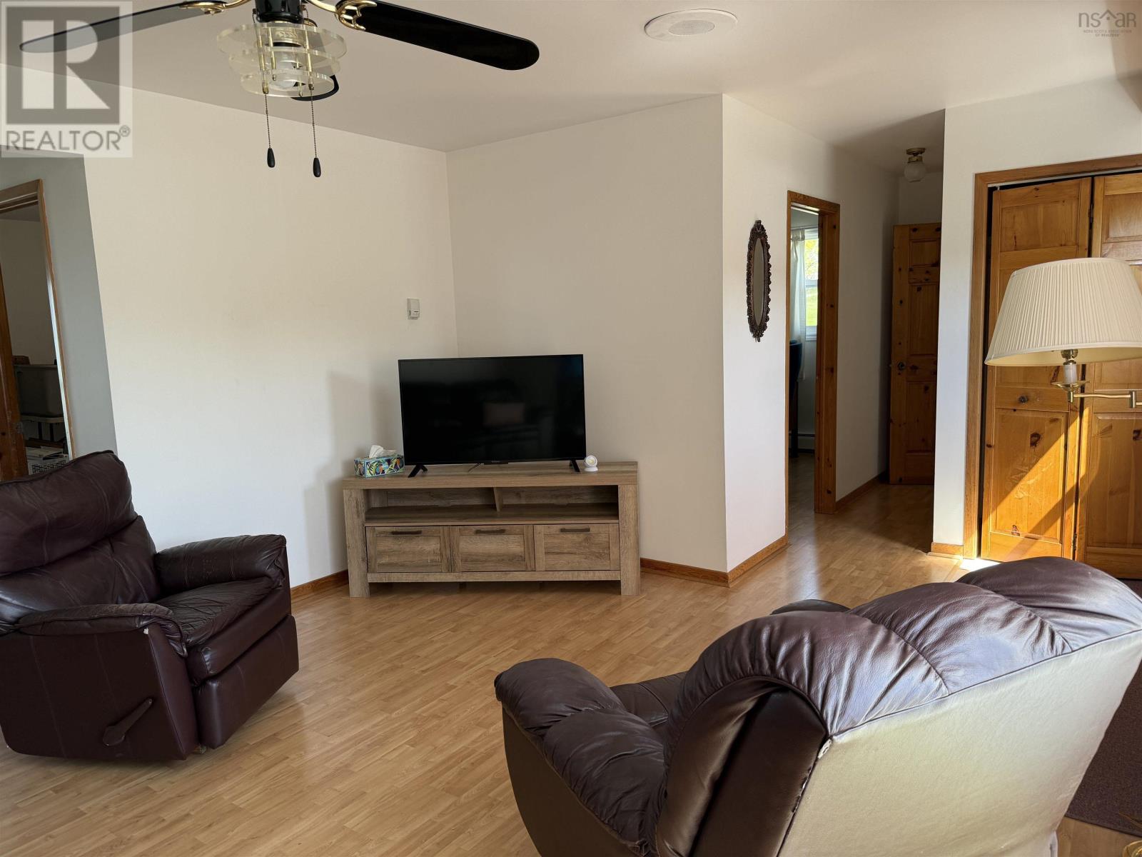 947 Pleasant Valley Rd Road - 8