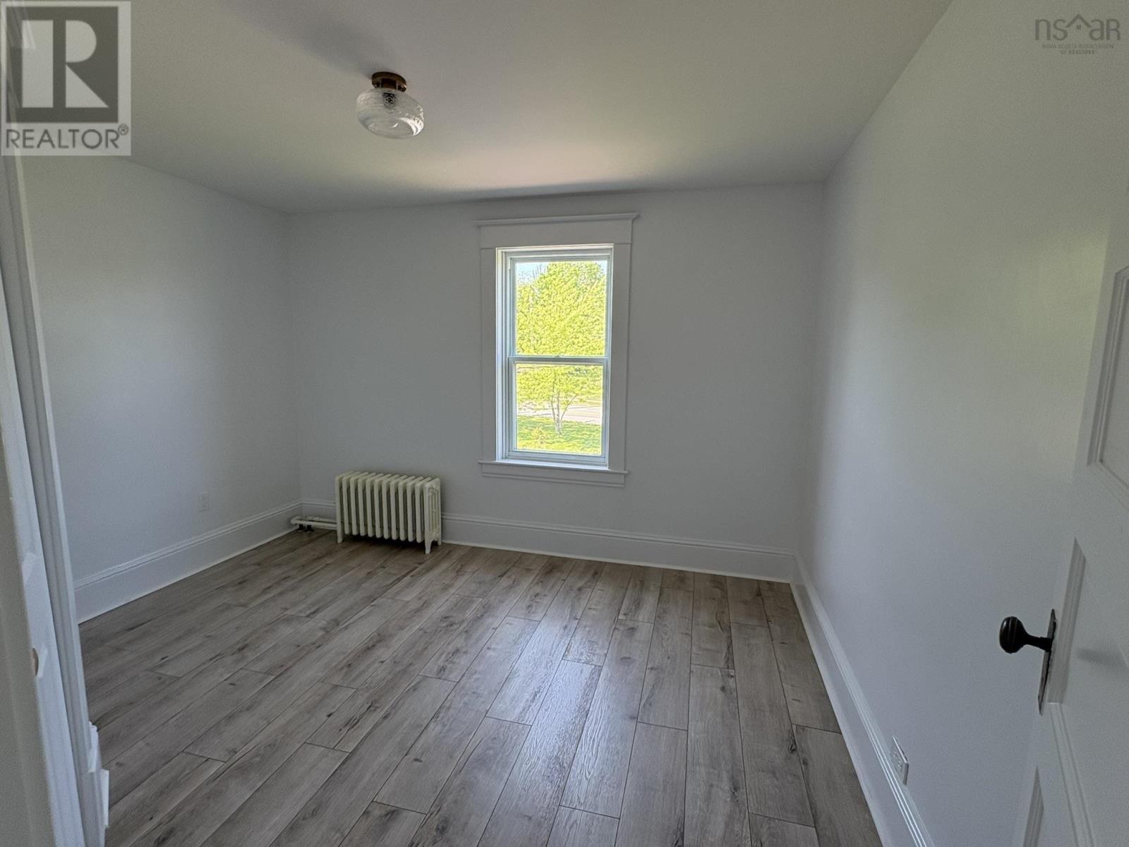 1637 NORTH MAIN Street - 16