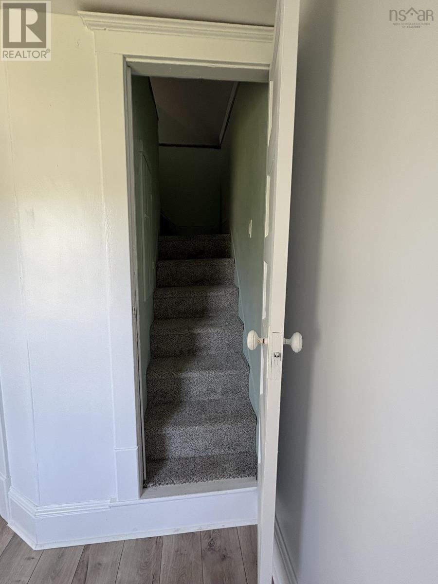 1637 NORTH MAIN Street - 22