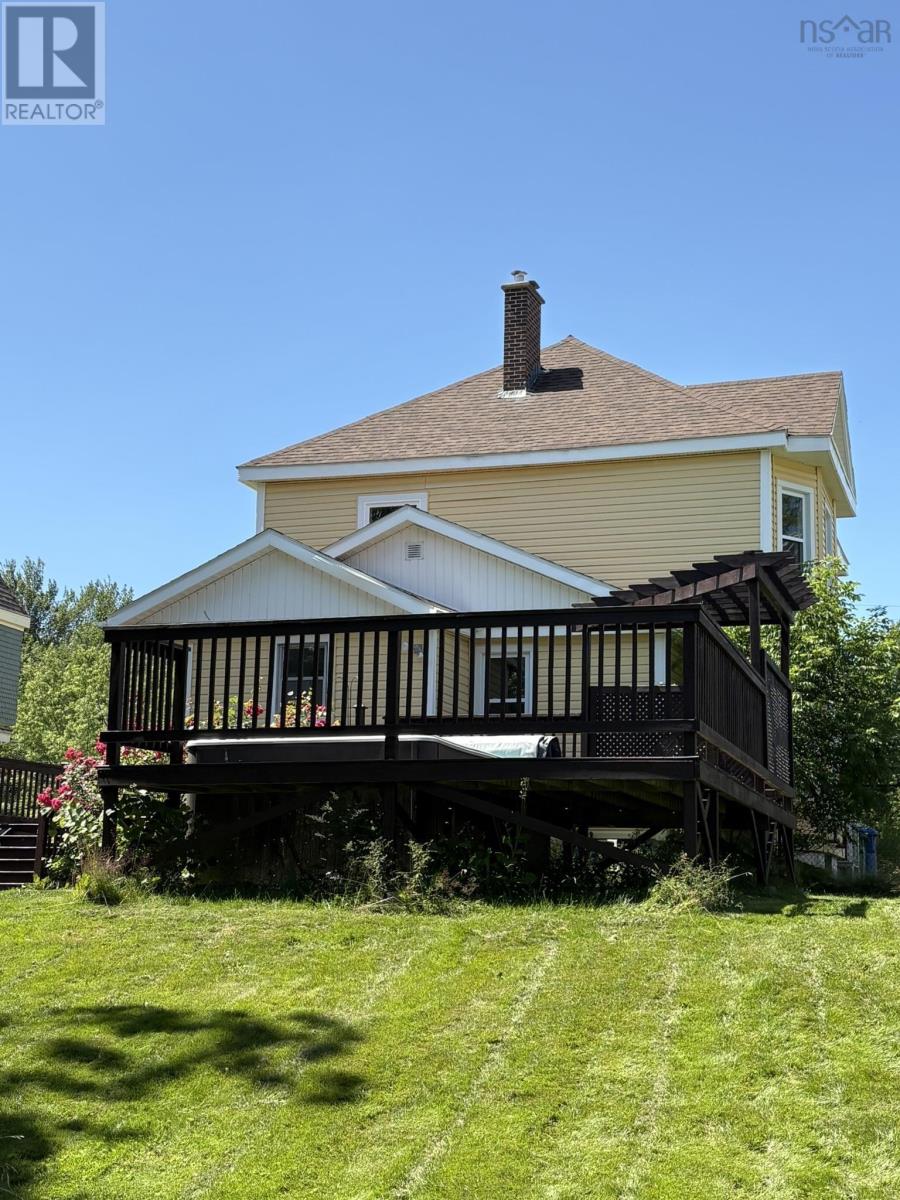1637 NORTH MAIN Street - 29