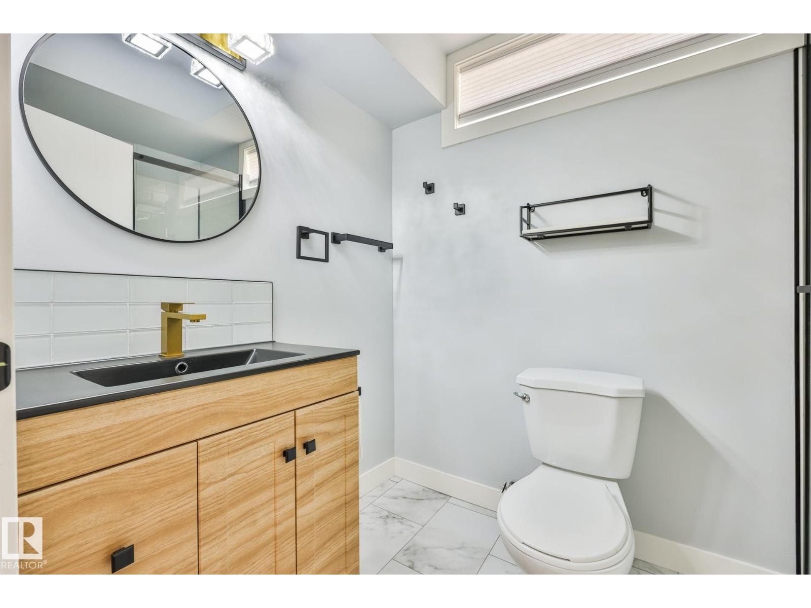 441 WOODVALE RD E NW - 32
