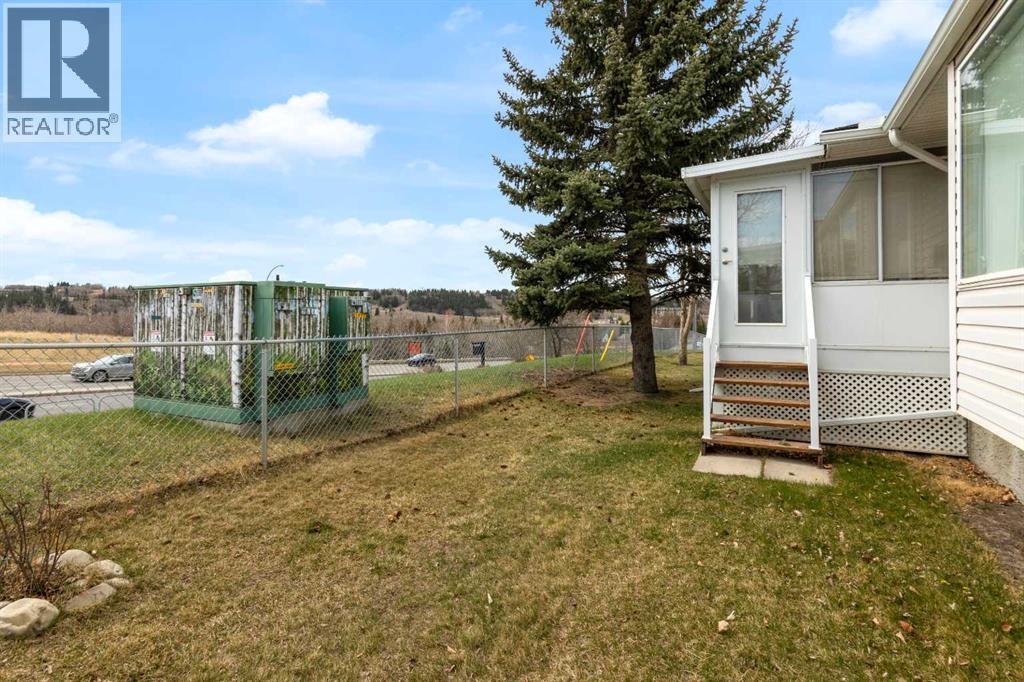 #4 604 Griffin Road W - 24