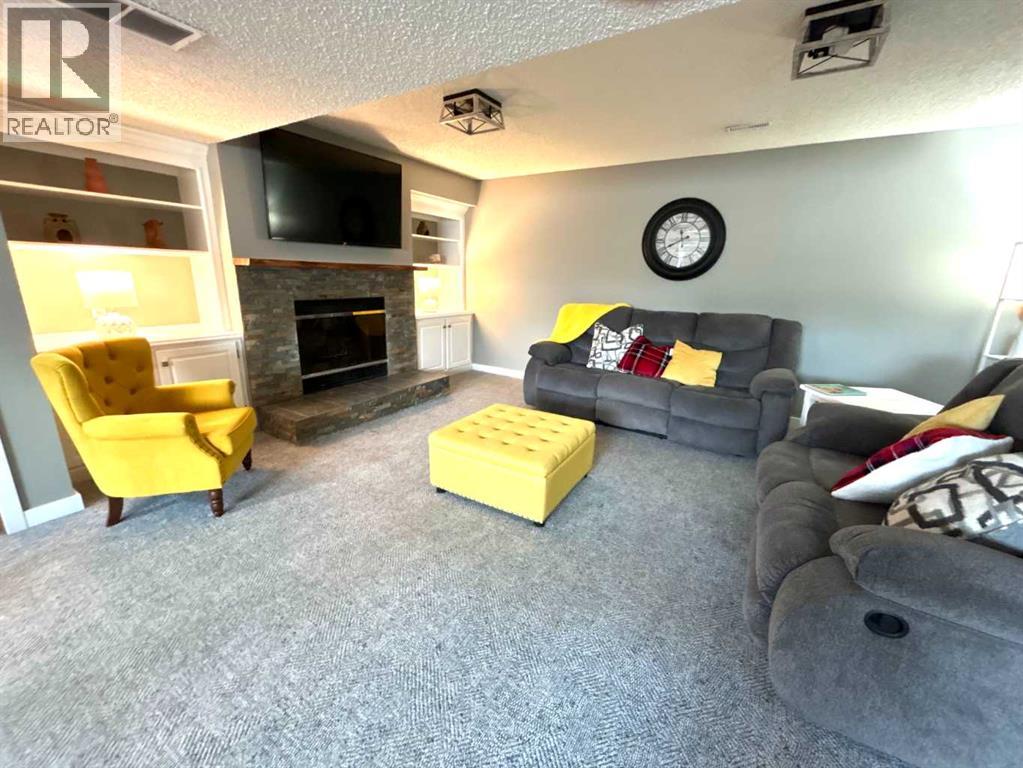 1332 17 Street SE - 28