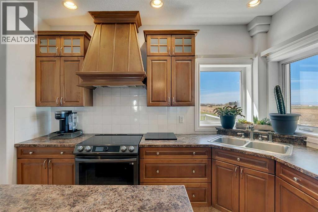 113127 450 Avenue E - 12