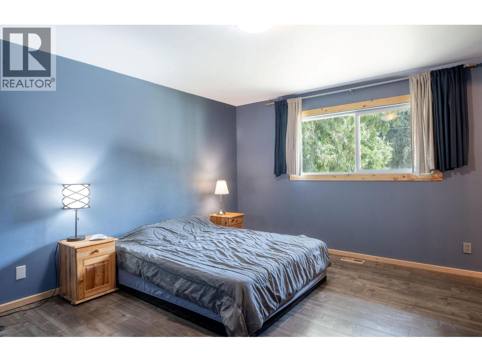 1888 Airport Way, Revelstoke