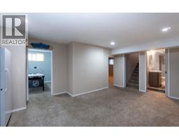 1888 Airport Way, Revelstoke, BC V0E2S0 Photo 25