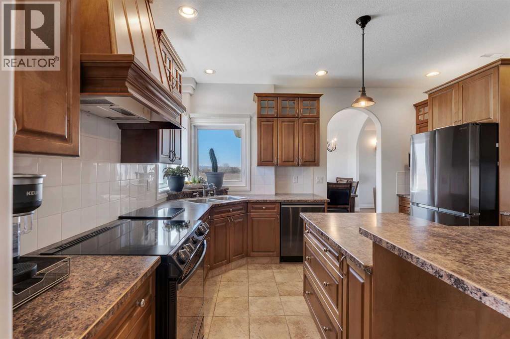 113127 450 Avenue E - 13