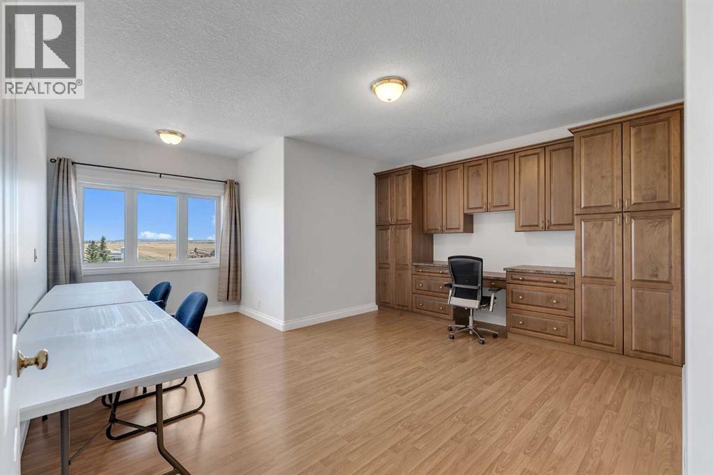 113127 450 Avenue E - 36