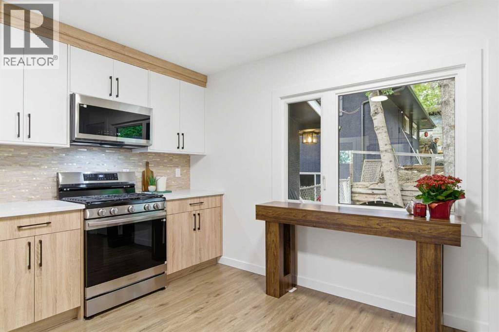 3615 1 Street NE - 25
