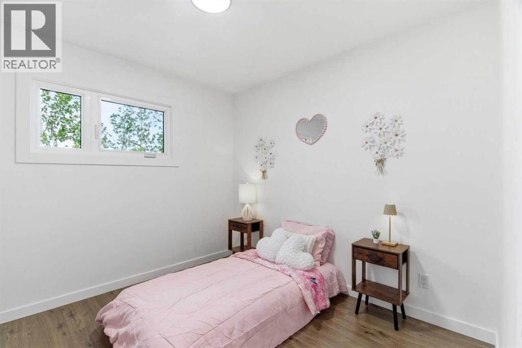 3615 1 Street NE - 29