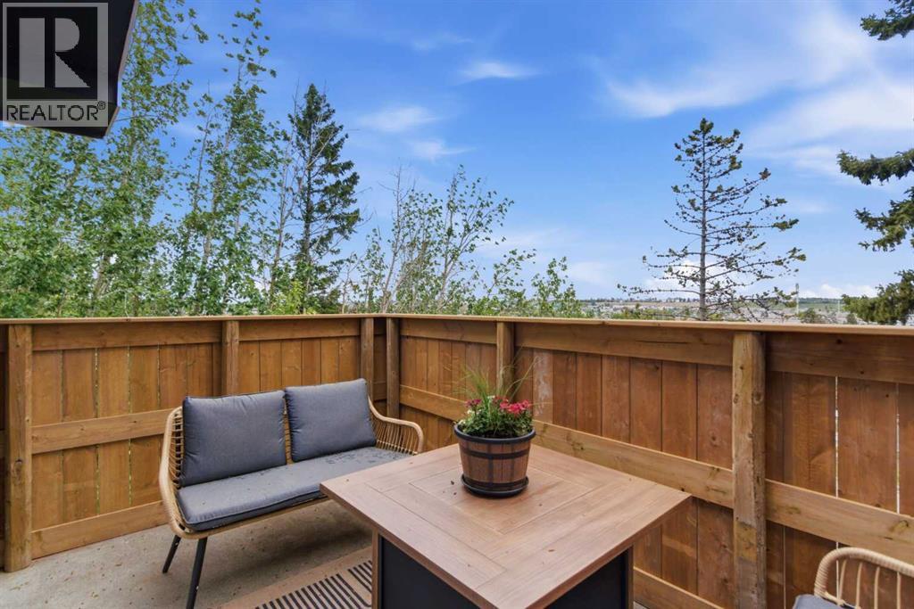 3615 1 Street NE - 16