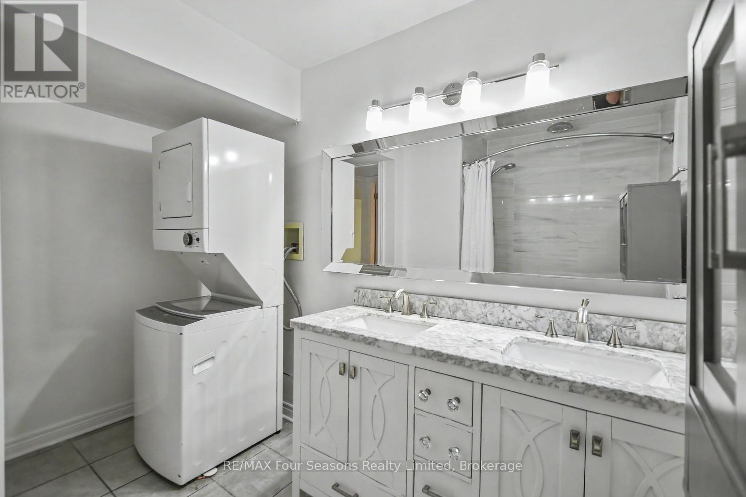 #314 5 DAWSON DRIVE - 19