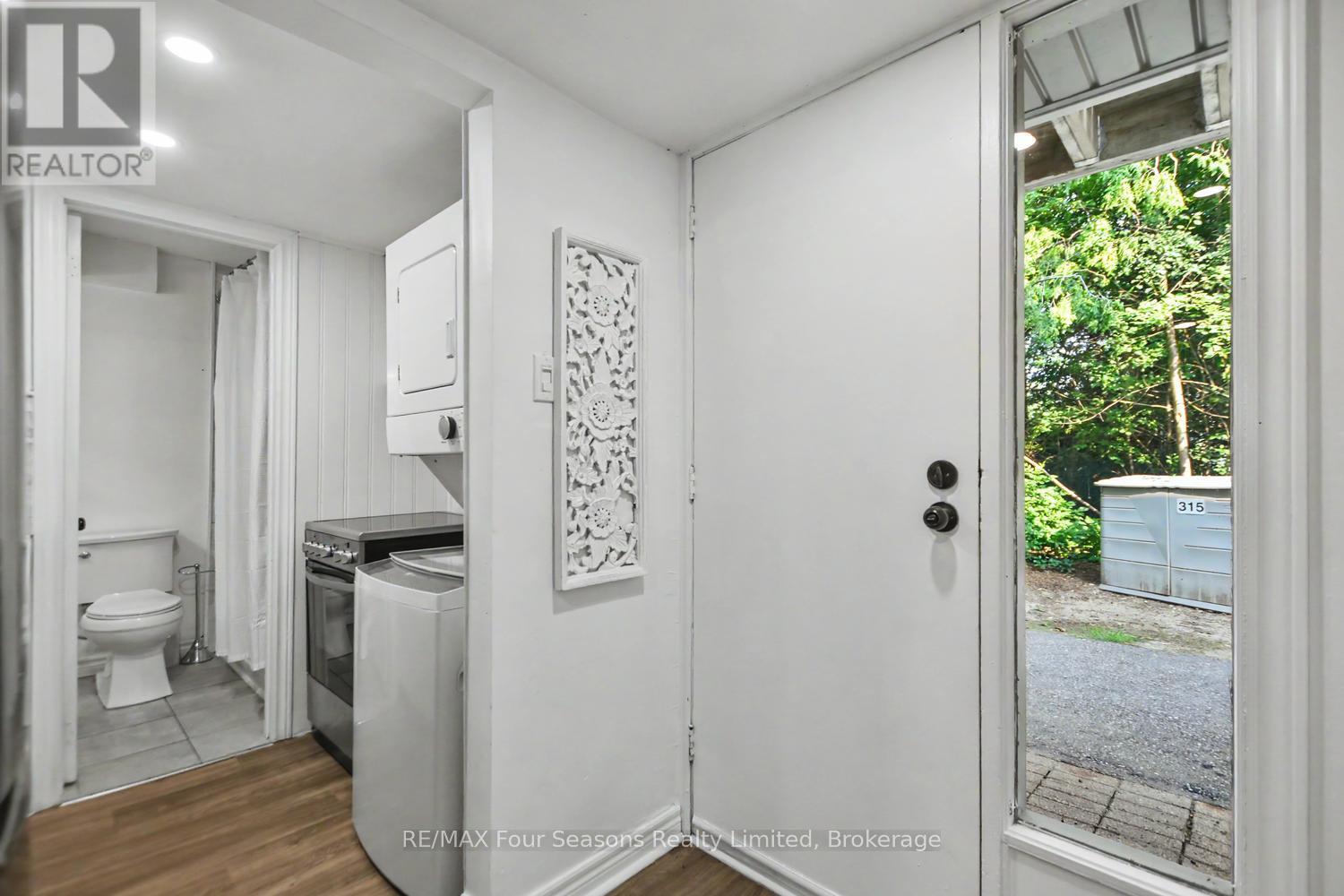 #314 5 DAWSON DRIVE - 31