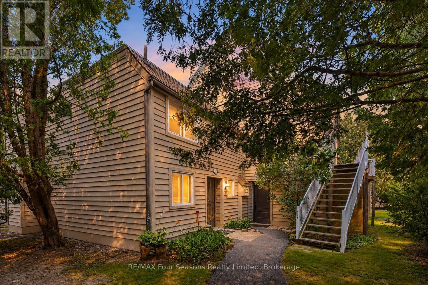 #314 5 DAWSON DRIVE - 41