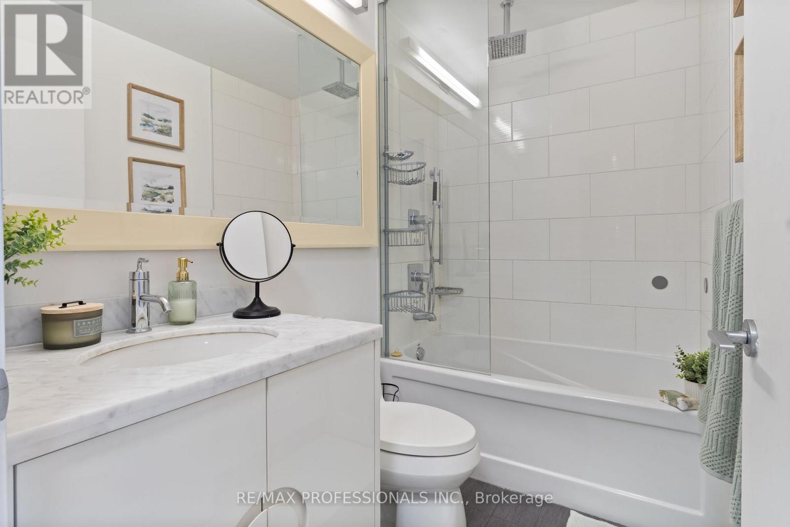 #1502 88 PARK LAWN ROAD - Image 13