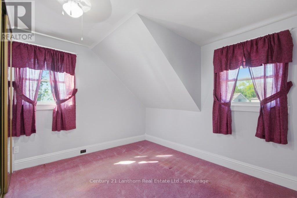 7 PURDY STREET - 19