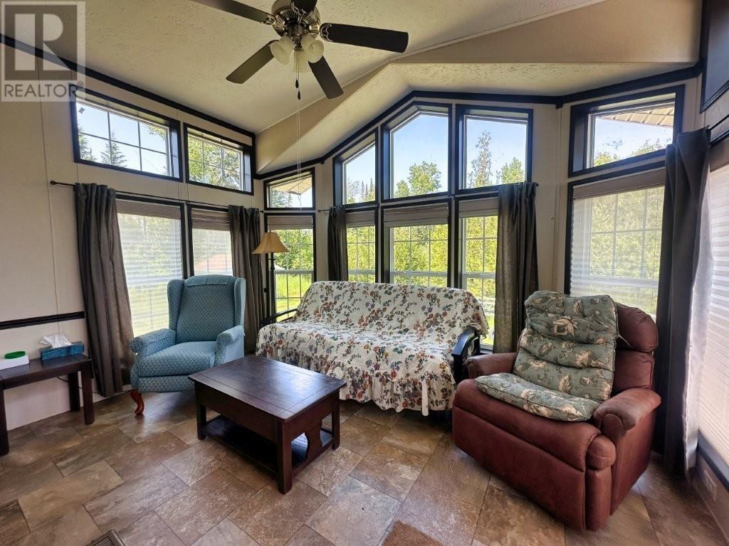 303 Loon Lake Road W - 27