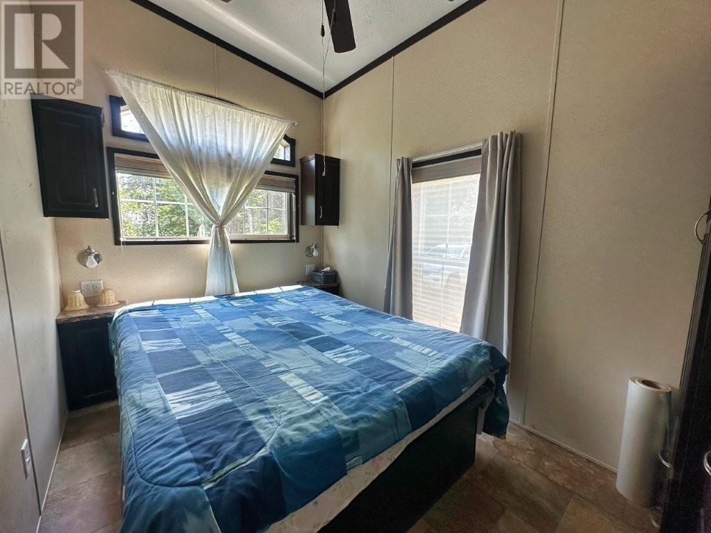 303 Loon Lake Road W - 30